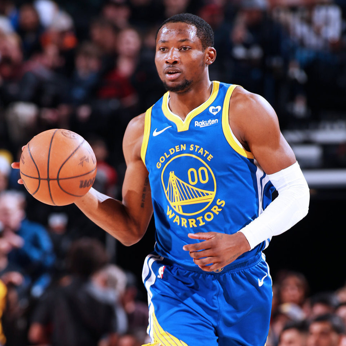 包含墨西哥男篮险胜勇士B队，浓眉惊艳世界的词条