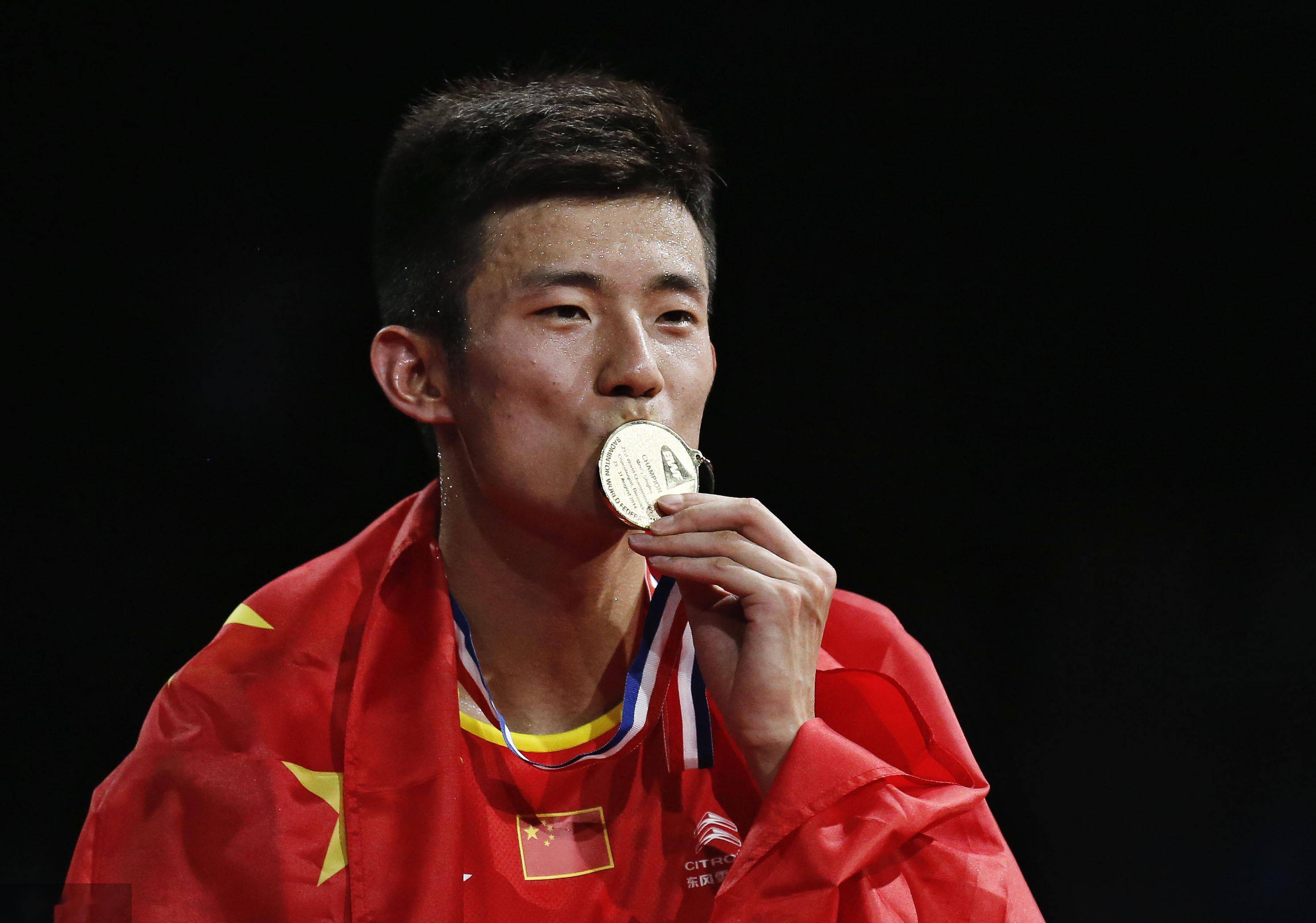 丹麦羽毛球队逆转日本羽毛球队，谌龙三分雨点燃全场的简单介绍