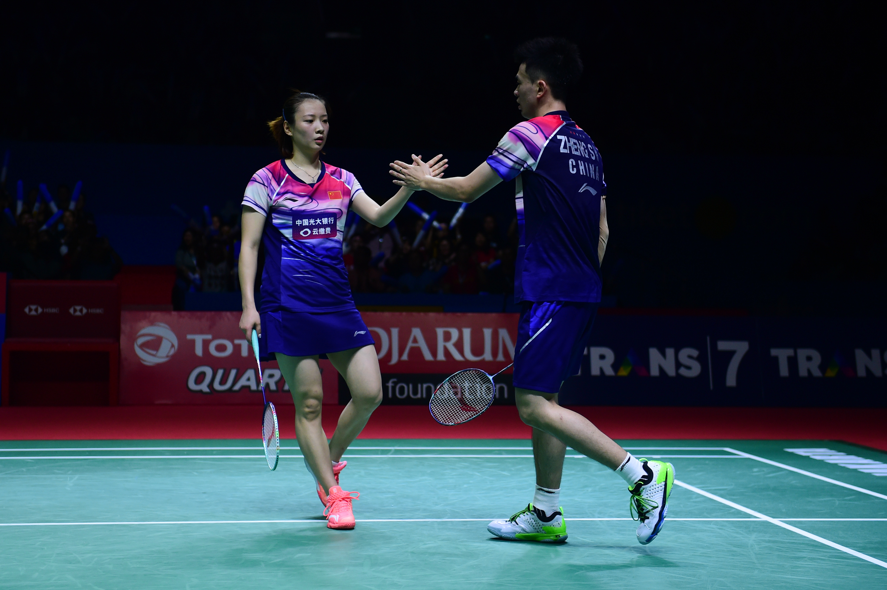 关于印尼队轻取法国队，郑思维统治全场的信息