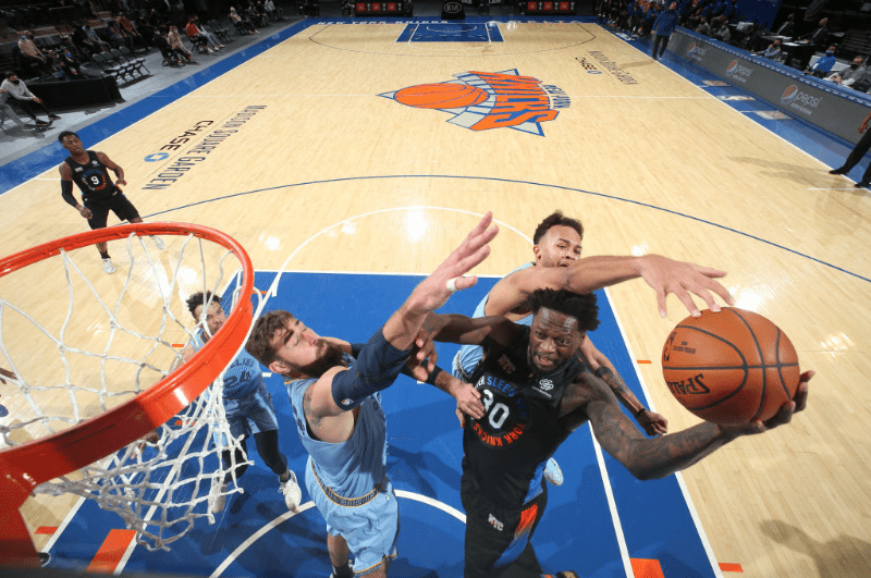 福建队翻盘尼克斯，莫兰特带队取胜