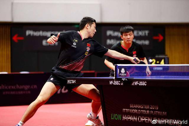 波兰队碾压德国队,许昕状态火热 波兰队碾压德国队,许昕状态火热