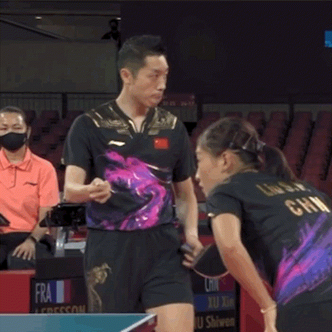 奥地利队险胜法国队，许昕带队取胜