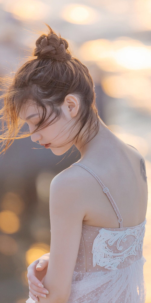 数字绿茵的逆袭,奥亚尔萨瓦尔在虚拟巅峰战中接管比赛,荷兰式风暴击碎巴萨神话